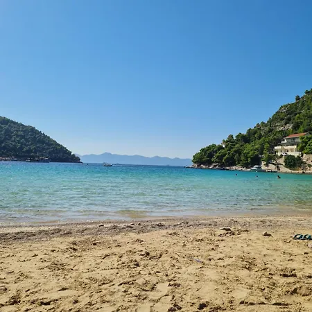 Sagittarius アパート ストン