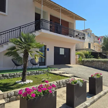 Sagittarius アパート